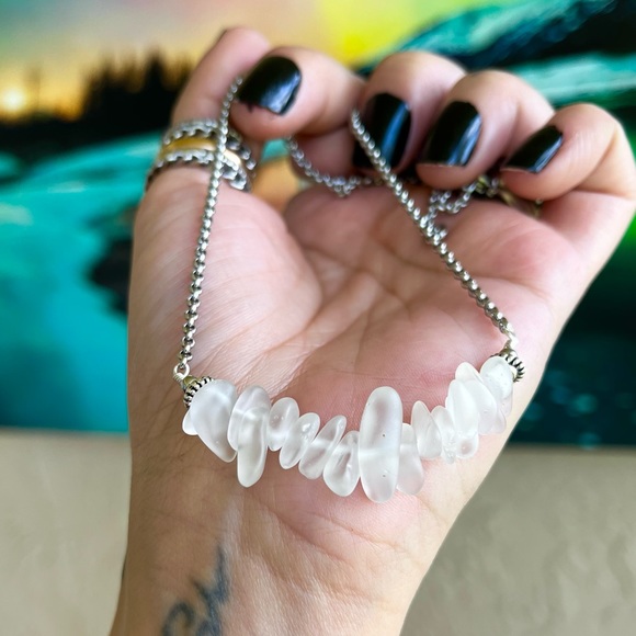 Frosted clear crystal quartz gemstones chips bar choker necklace boho stones - Picture 3 of 12